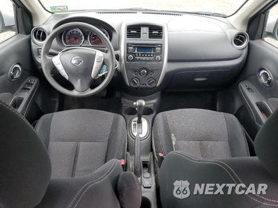 Zdjęcie 8 z 12 samochodu: 2016 NISSAN VERSA S VIN:3N1CN7AP1GL887997 - miniatura