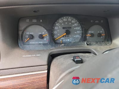 Zdjęcie 9 z 12 samochodu: 1996 MERCURY GRAND MARQUIS LS VIN:2MELM7565TX600430 - miniatura