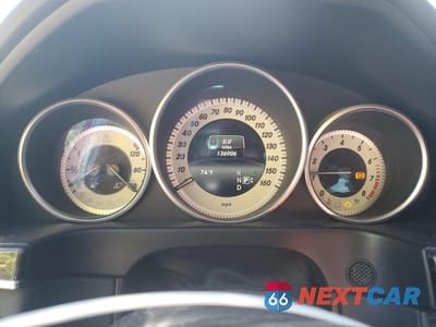 Zdjęcie 9 z 12 samochodu: 2015 MERCEDES-BENZ E 400 4MATIC VIN:WDDHF6HB9FB150248 - miniatura