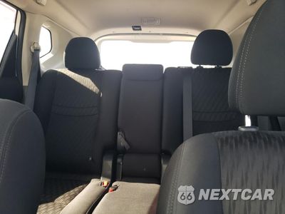 Zdjęcie 10 z 16 samochodu: 2018 NISSAN ROGUE S VIN:5N1AT2MT0JC795820 - miniatura