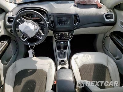 Zdjęcie 8 z 14 samochodu: 2021 JEEP COMPASS LATITUDE VIN:3C4NJCBB8MT600437 - miniatura