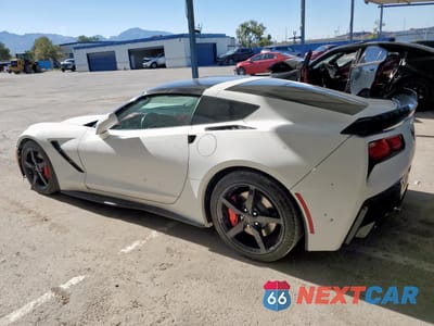 Drugie zdjęcie samochodu z przodu: 2014 CHEVROLET CORVETTE STINGRAY 3LT VIN:1G1YF2D77E5108994 - miniatura