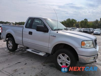 Czwarte zdjęcie samochodu z boku: 2004 FORD F150 VIN:1FTRF14W64NB24650 - miniatura