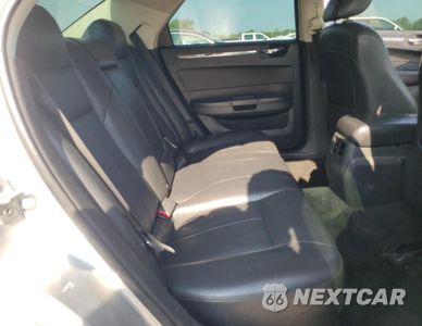 Zdjęcie 10 z 14 samochodu: 2010 CHRYSLER 300 TOURING VIN:2C3CA5CV2AH325412 - miniatura