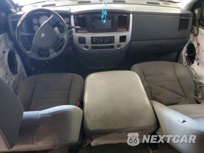 Zdjęcie 8 z 12 samochodu: 2007 DODGE RAM 1500 ST VIN:1D7HU182X7S168610 - miniatura