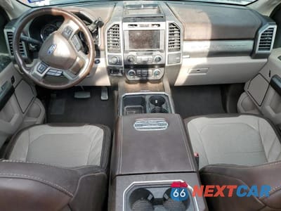 Zdjęcie 8 z 11 samochodu: 2019 FORD F350 SUPER DUTY VIN:1FT8W3BT8KEE53265 - miniatura