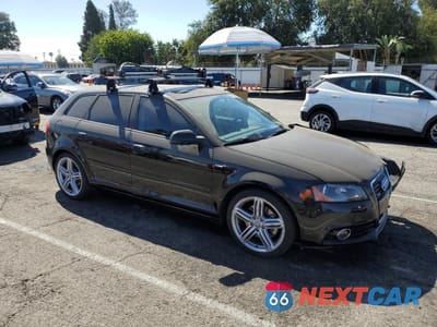 Czwarte zdjęcie samochodu z boku: 2013 AUDI A3 PREMIUM PLUS VIN:WAUMFAFM8DA028691 - miniatura