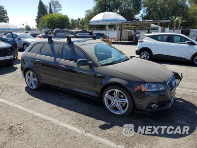 Czwarte zdjęcie samochodu z boku: 2013 AUDI A3 PREMIUM PLUS VIN:WAUMFAFM8DA028691 - miniatura