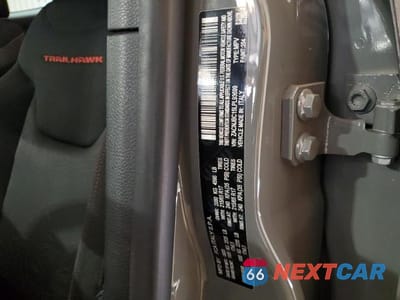 Zdjęcie 13 z 13 samochodu: 2020 JEEP RENEGADE TRAILHAWK VIN:ZACNJBC15LPL93699 - miniatura
