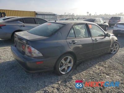 Trzecie zdjęcie samochodu z tyłu: 2001 LEXUS IS 300 VIN:JTHBD182X10021673 - miniatura