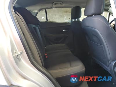 Zdjęcie 10 z 12 samochodu: 2018 CHEVROLET TRAX 1LT VIN:3GNCJPSB2JL201282 - miniatura