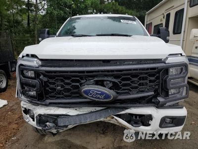 Piąte zdjęcie samochodu w środku: 2024 FORD F250 SUPER DUTY VIN:1FT8W2BT0RED52743 - miniatura