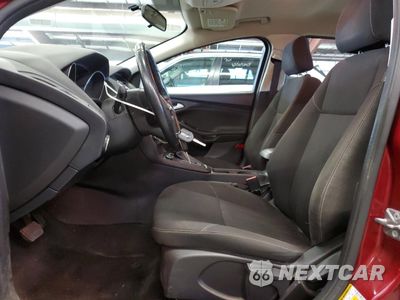 Zdjęcie 7 z 12 samochodu: 2015 FORD FOCUS SE VIN:1FADP3F21FL362195 - miniatura