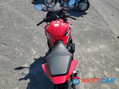 Zdjęcie 6 z 9 samochodu: 2024 HONDA CBR650 R VIN:MLHRH155XR5000479 - miniatura