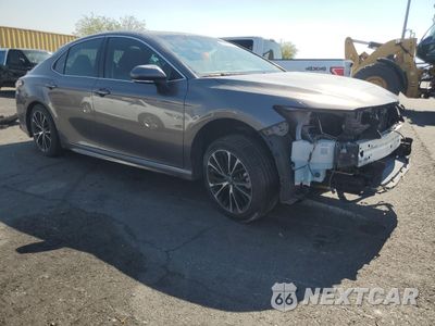 Czwarte zdjęcie samochodu z boku: 2018 TOYOTA CAMRY L VIN:4T1B11HK1JU016778 - miniatura