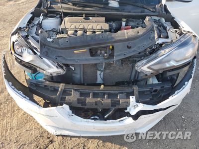 Zdjęcie 11 z 13 samochodu: 2019 NISSAN SENTRA S VIN:3N1AB7AP4KY270332 - miniatura