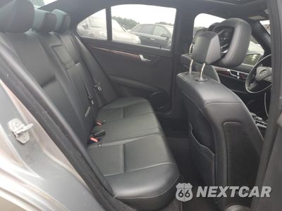Zdjęcie 10 z 12 samochodu: 2010 MERCEDES-BENZ C 300 4MATIC VIN:WDDGF8BB3AF407728 - miniatura