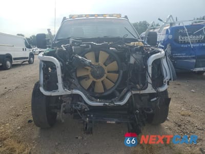 Piąte zdjęcie samochodu w środku: 2012 FORD F550 SUPER DUTY VIN:1FDUF5HT5CED20350 - miniatura