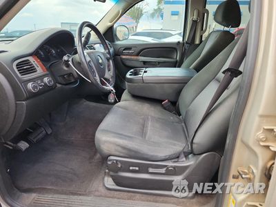 Zdjęcie 7 z 15 samochodu: 2012 CHEVROLET TAHOE K1500 LS VIN:1GNSKAE05CR289644 - miniatura