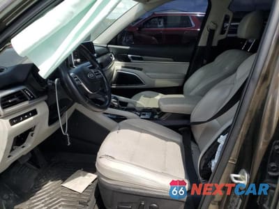 Zdjęcie 7 z 13 samochodu: 2020 KIA TELLURIDE VIN:5XYP64HC1LG054201 - miniatura