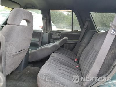 Zdjęcie 11 z 14 samochodu: 1996 CHEVROLET BLAZER VIN:1GNDT13W8T2183419 - miniatura
