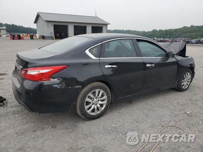 Trzecie zdjęcie samochodu z tyłu: 2016 NISSAN ALTIMA 2.5 VIN:1N4AL3AP5GC257078 - miniatura