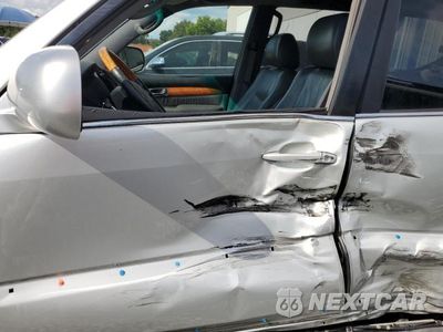 Zdjęcie 13 z 28 samochodu: 2004 LEXUS GX 470 VIN:JTJBT20X340042500 - miniatura
