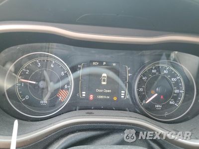 Zdjęcie 9 z 13 samochodu: 2014 JEEP CHEROKEE LATITUDE VIN:1C4PJLCB7EW208245 - miniatura