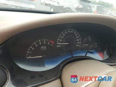 Zdjęcie 9 z 12 samochodu: 2001 CHEVROLET MALIBU VIN:1G1ND52J916268047 - miniatura