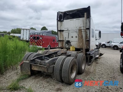 Czwarte zdjęcie samochodu z boku: 2011 INTERNATIONAL PROSTAR SEMI TRUCK VIN:3HSCUAPR9BN372546 - miniatura