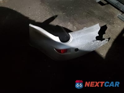 Zdjęcie 12 z 12 samochodu: 2006 LEXUS IS 350 VIN:JTHBE262665004420 - miniatura