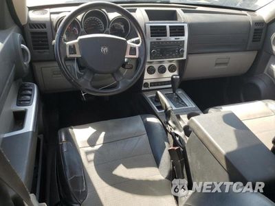 Zdjęcie 8 z 14 samochodu: 2007 DODGE NITRO SLT VIN:1D8GU58KX7W679239 - miniatura