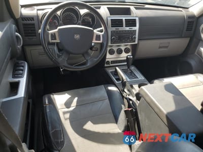 Zdjęcie 8 z 15 samochodu: 2007 DODGE NITRO SLT VIN:1D8GU58KX7W679239 - miniatura