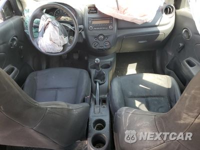 Zdjęcie 8 z 12 samochodu: 2016 NISSAN VERSA S VIN:3N1CN7AP1GL915801 - miniatura