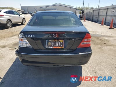 Zdjęcie 6 z 12 samochodu: 2003 MERCEDES-BENZ C 240 VIN:WDBRF61J83A507676 - miniatura