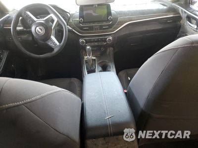 Zdjęcie 8 z 13 samochodu: 2025 NISSAN ALTIMA SV VIN:1N4BL4DV8SN400073 - miniatura