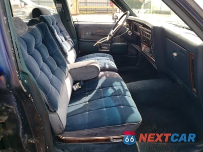 Zdjęcie 7 z 14 samochodu: 1985 OLDSMOBILE DELTA 88 ROYALE BROUGHAM VIN:1G3BY69Y2FY379333 - miniatura