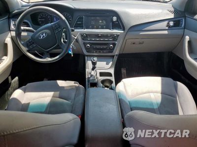 Zdjęcie 8 z 12 samochodu: 2016 HYUNDAI SONATA SE VIN:5NPE24AF3GH357387 - miniatura
