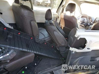 Zdjęcie 13 z 14 samochodu: 2021 TOYOTA SIENNA PLATINUM 7-PASSENGER VIN:5TDESKFC4MS033857 - miniatura