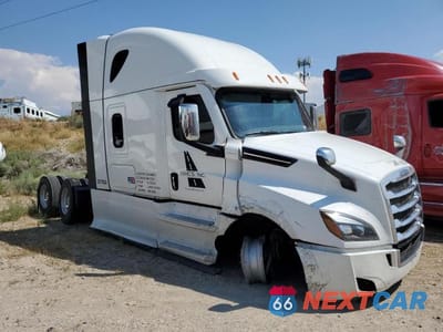 2020 FREIGHTLINER CASCADIA 126 SEMI TRUCK 3AKJHHDR4LSMC3762 - główne zdjęcie licytacji z USA - miniatura
