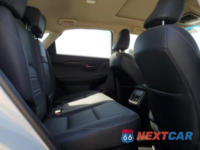 Zdjęcie 11 z 14 samochodu: 2018 LEXUS NX 300 BASE VIN:JTJBARBZ1J2158114 - miniatura