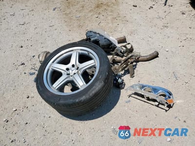 Zdjęcie 13 z 16 samochodu: 2009 MERCEDES-BENZ GL 550 4MATIC VIN:4JGBF86E09A498633 - miniatura