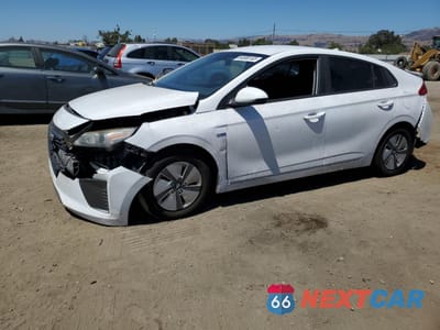 2017 HYUNDAI IONIQ BLUE KMHC65LC8HU050496 - główne zdjęcie licytacji z USA - miniatura