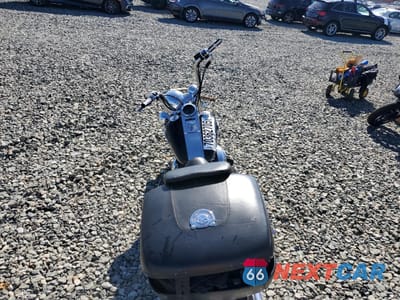 Zdjęcie 6 z 8 samochodu: 2003 HARLEY-DAVIDSON FLSTCI VIN:1HD1BWB363Y099176 - miniatura