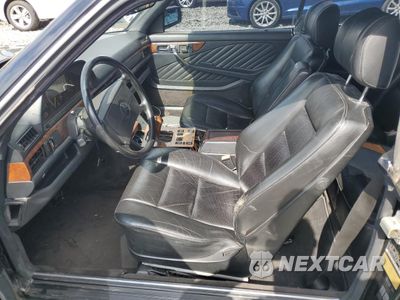 Zdjęcie 7 z 12 samochodu: 1991 MERCEDES-BENZ 560 SEC VIN:WDBCA45E2MA577035 - miniatura