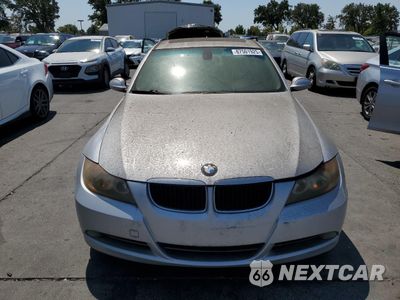 Piąte zdjęcie samochodu w środku: 2008 BMW 328 I VIN:WBAVA335X8K054060 - miniatura