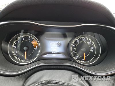 Zdjęcie 9 z 16 samochodu: 2019 JEEP CHEROKEE LIMITED VIN:1C4PJMDX9KD231114 - miniatura