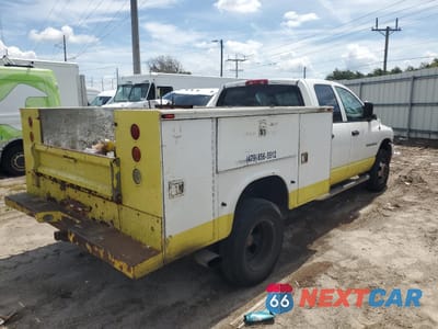 Trzecie zdjęcie samochodu z tyłu: 2004 DODGE RAM 3500 ST VIN:3D7MU48CX4G246458 - miniatura