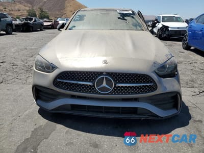 Piąte zdjęcie samochodu w środku: 2023 MERCEDES-BENZ C 300 VIN:W1KAF4GB0PR150249 - miniatura
