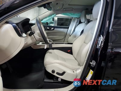 Zdjęcie 7 z 16 samochodu: 2025 VOLVO XC60 PLUS VIN:YV4H60RC2S1199741 - miniatura